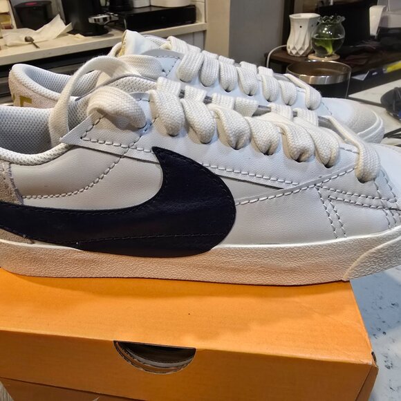 Nike Blazer Low 77 Jumbo FZ6773-100 Sneakers Men's Navy White Lifestyle Shoes 10 - Picture 5 of 13